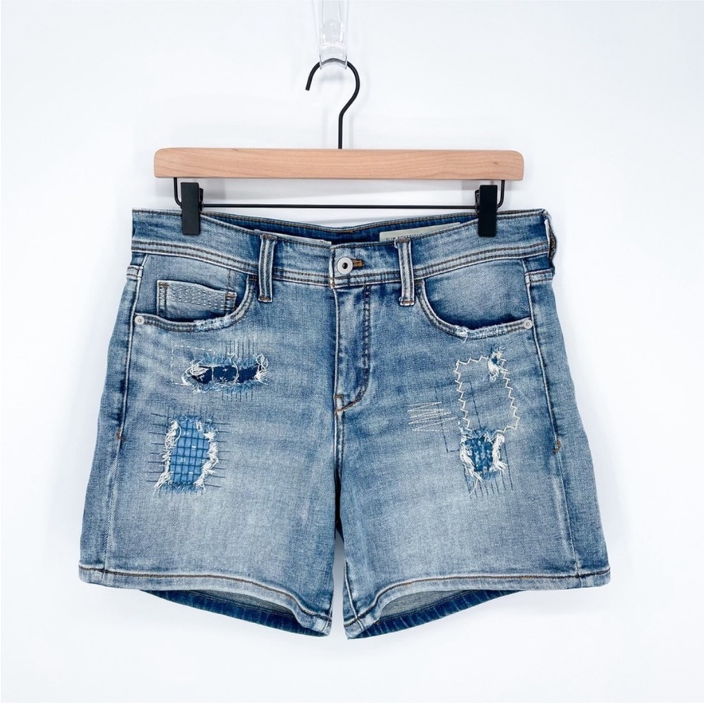 Pilcro Distressed Patchwork Slim Boyfriend Denim Shorts Size 28